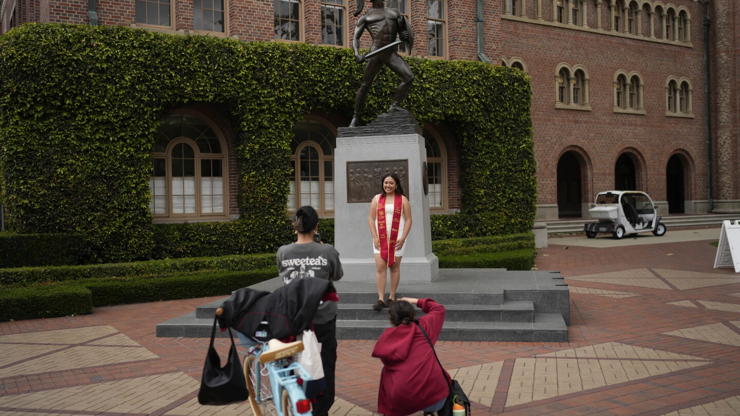 USC’s move to cancel commencement amid protests draws criticism from students, alumni