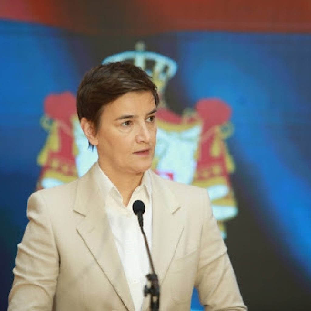 Brnabić: Vučić nije uključen u izbornu kampanju ali se nada da će moći posle 16. maja