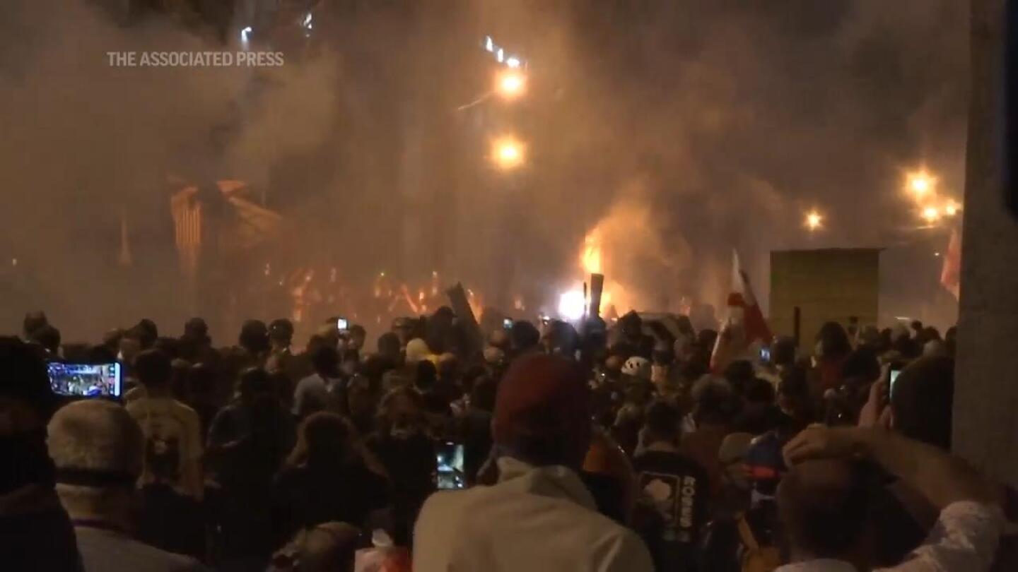 Georgian police deploy tear gas as mass protests over ‘Russian law’ continue in Tbilisi