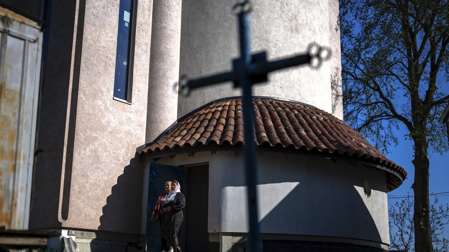 Damaged in war, a vibrant church in Ukraine rises as a symbol of the country’s faith and culture