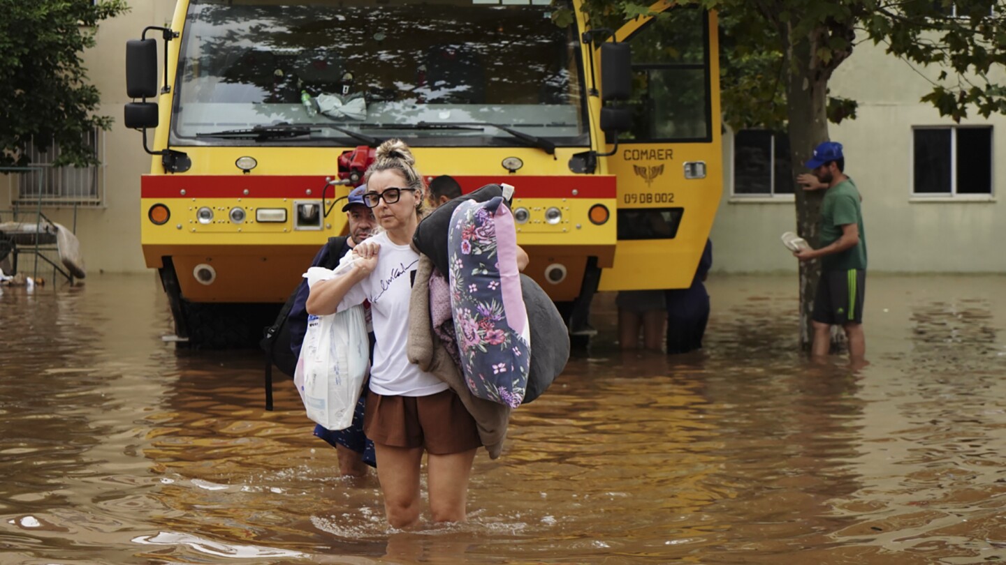 Floods in southern Brazil kill at least 60, with 101 people missing