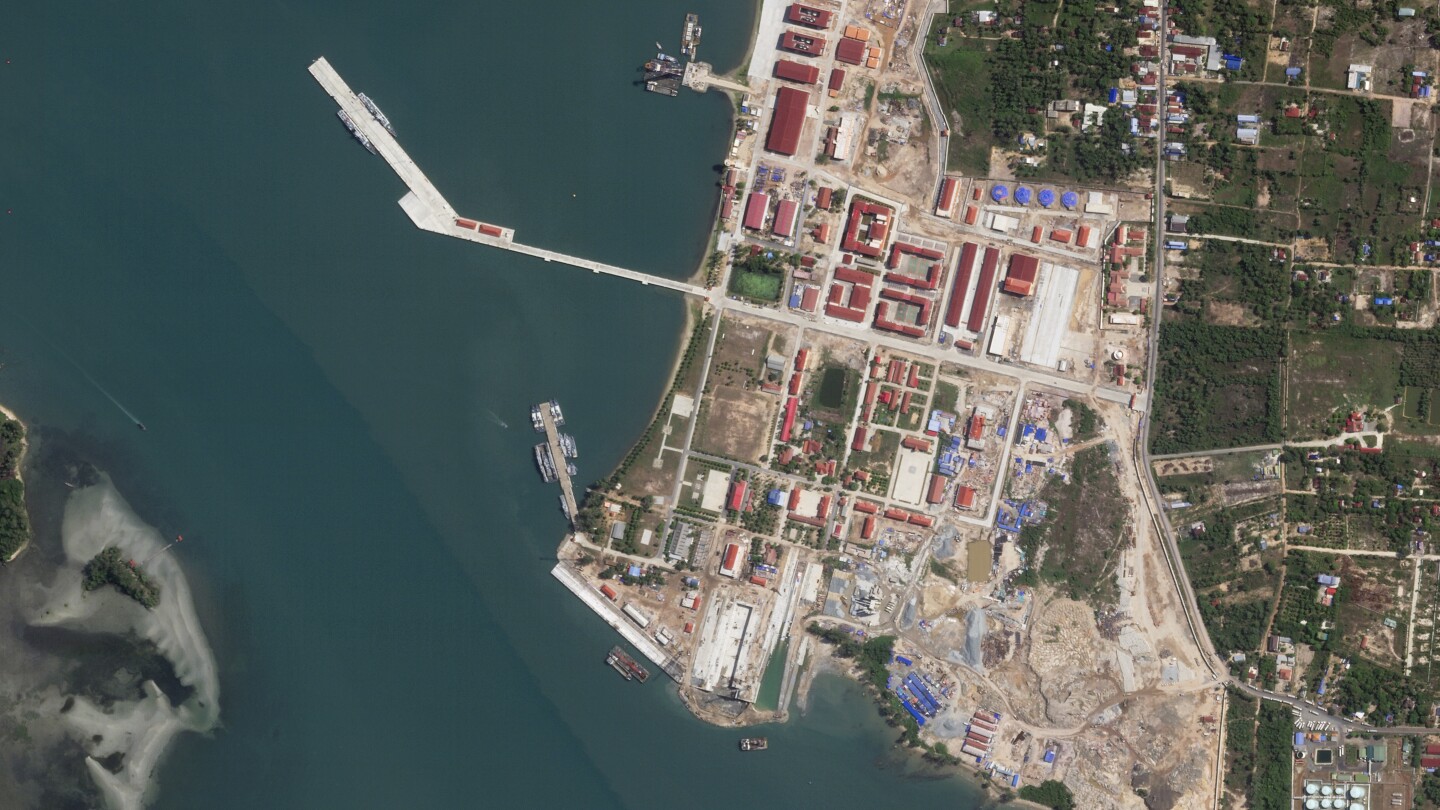 Chinese warships have been docked in Cambodia for 5 months, but government says it’s not permanent