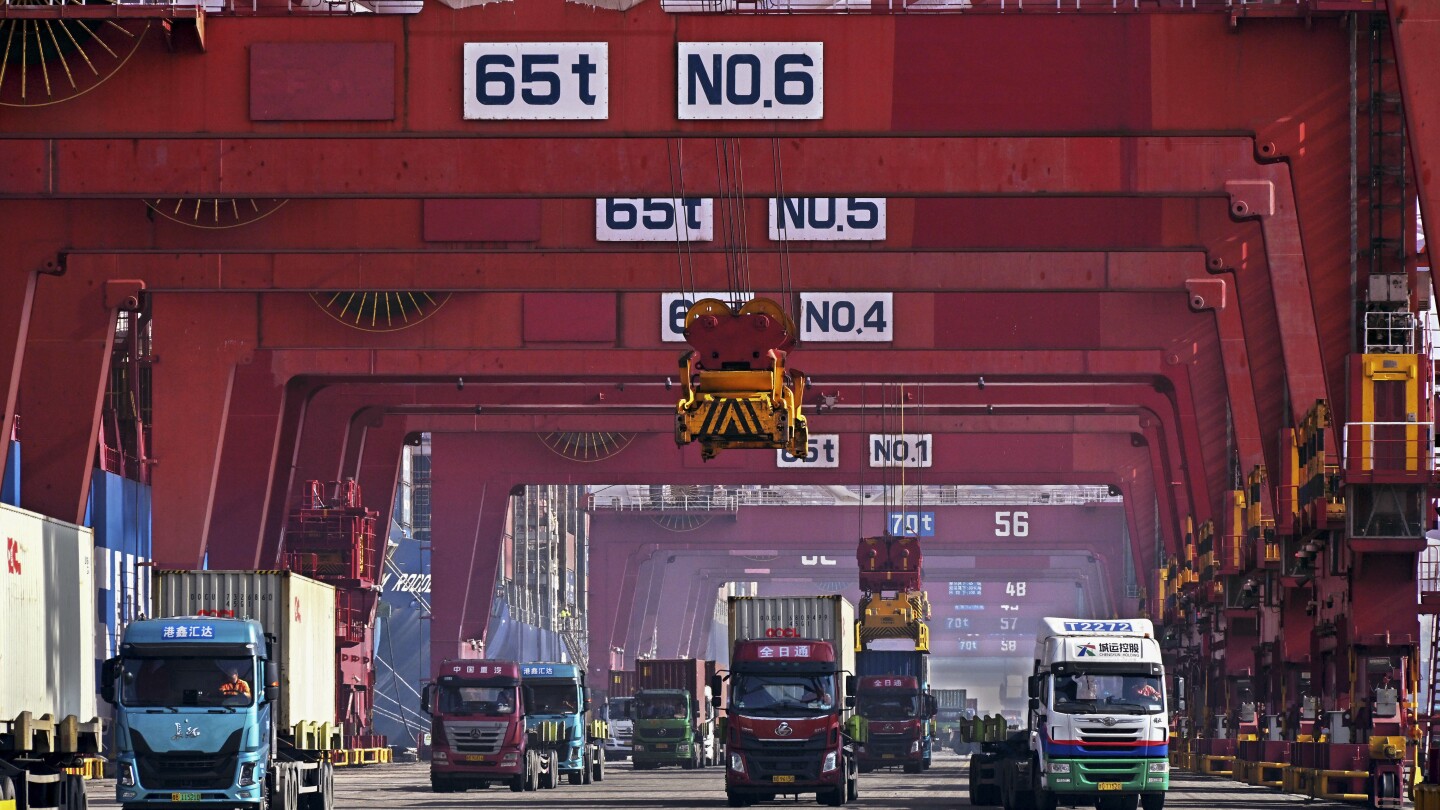 China’s exports and imports return to growth in April as demand improves