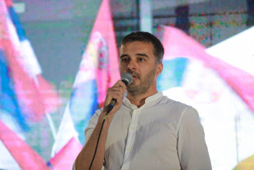 Manojlović: ‘Kreni-promeni’ ima problem sa overiteljima potpisa i u opštini Čukarica