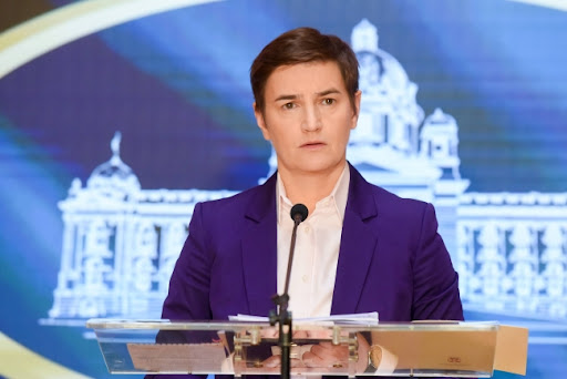 Brnabić: ‘Zapušili smo nos’ i glasali za izmenu zakona, sad više ne mogu da kukaju kad izgube