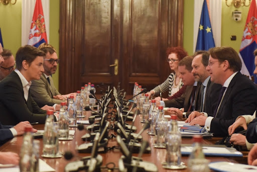 Varheji: Naredne godine ključne za reforme za pristupanje Srbije EU