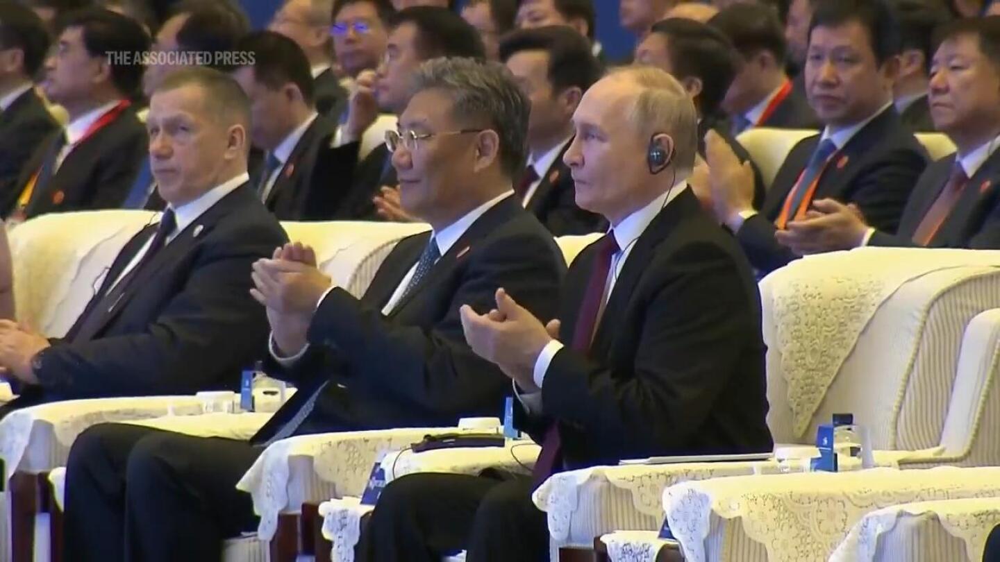 Putin addresses Russia-China Expo event, touts success of joint industrial projects | AP News