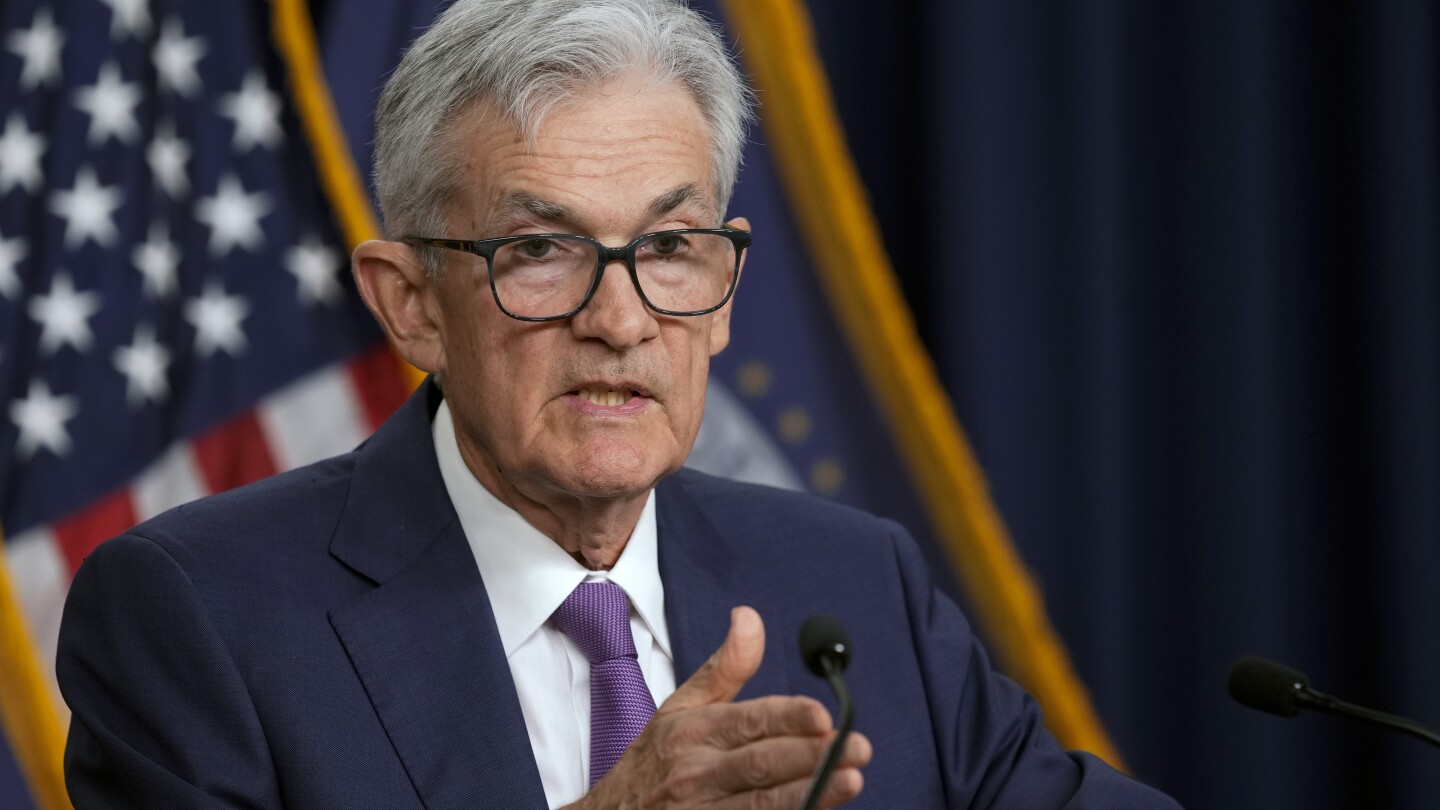 Federal Reserve minutes: Policymakers saw a longer path to rate cuts