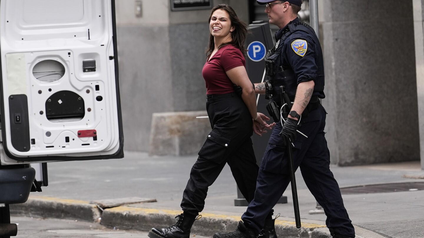 Police detain pro-Palestinian demonstrators inside San Francisco building housing Israeli Consulate