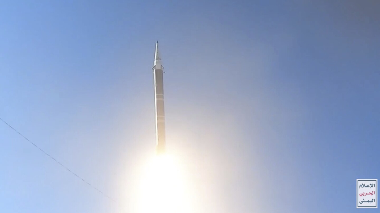 Yemen’s Houthi rebels unveil solid-fuel ‘Palestine’ missile that resembles Iranian hypersonic