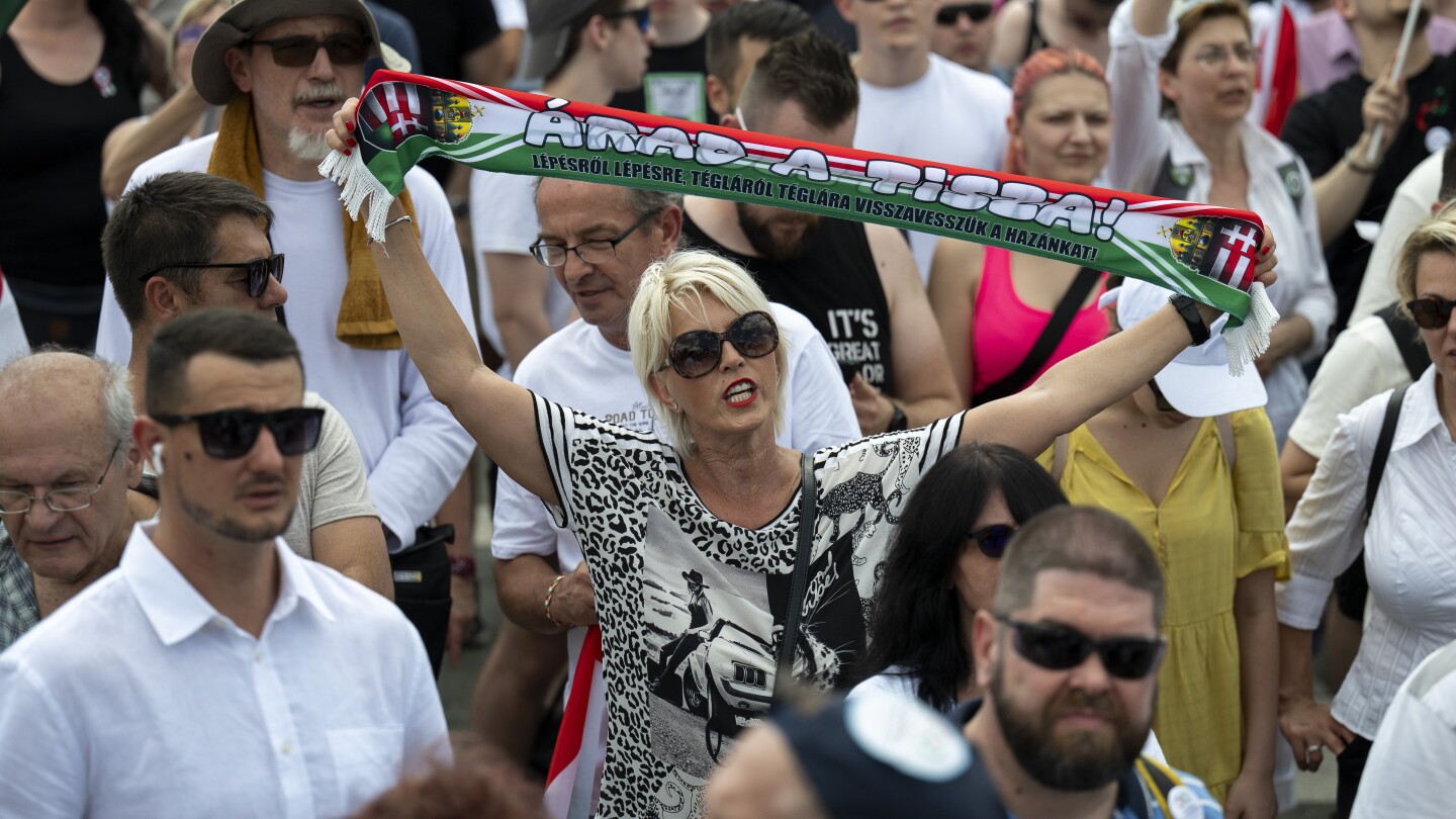 Hoping to deal a blow to Hungary’s Orbán, challenger holds mass demonstration on eve of EU election