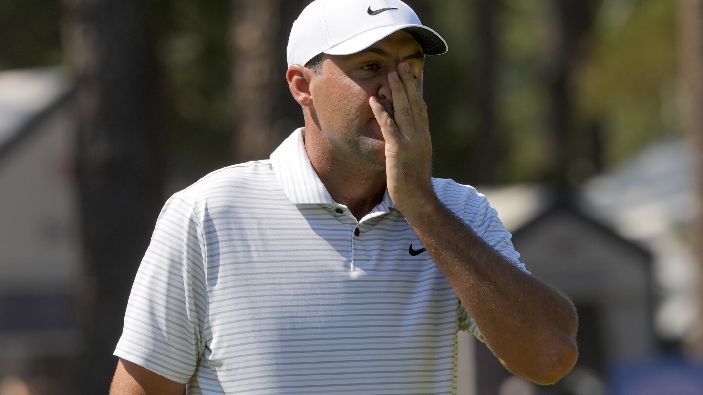 Scheffler goes without a birdie for a 74 and fears an early exit from US Open