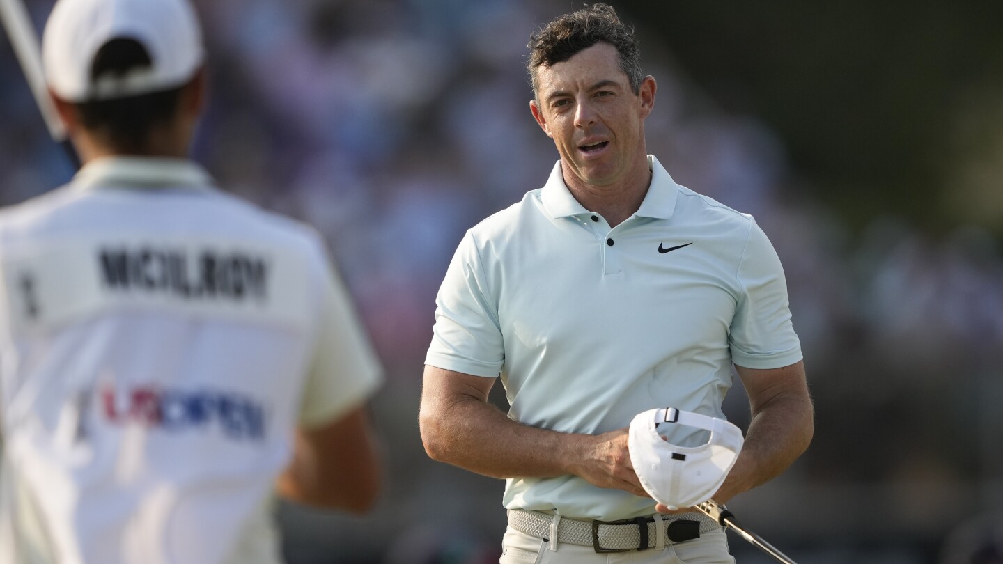 Rory McIlroy’s two missed short putts cost him a shot at winning the U.S. Open