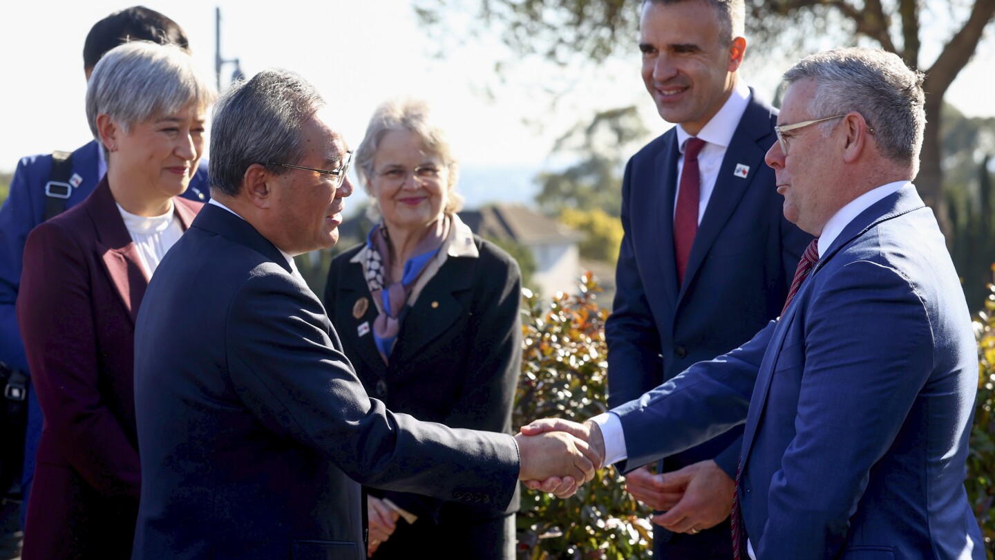 Chinese premier and Australian prime minister meet at Australia’s Parliament House