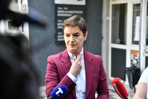 Brnabić: Vlast osuđuje napade na prosvetare, opozicija ih koristi za političku borbu