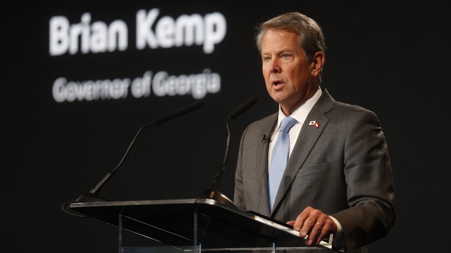 Georgia Gov. Brian Kemp meets South Korean President Yoon Suk Yeol during overseas trip