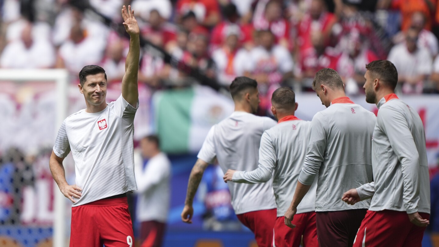 Euro 2024: Poland has an option on Lewandowski for must-win game against Austria