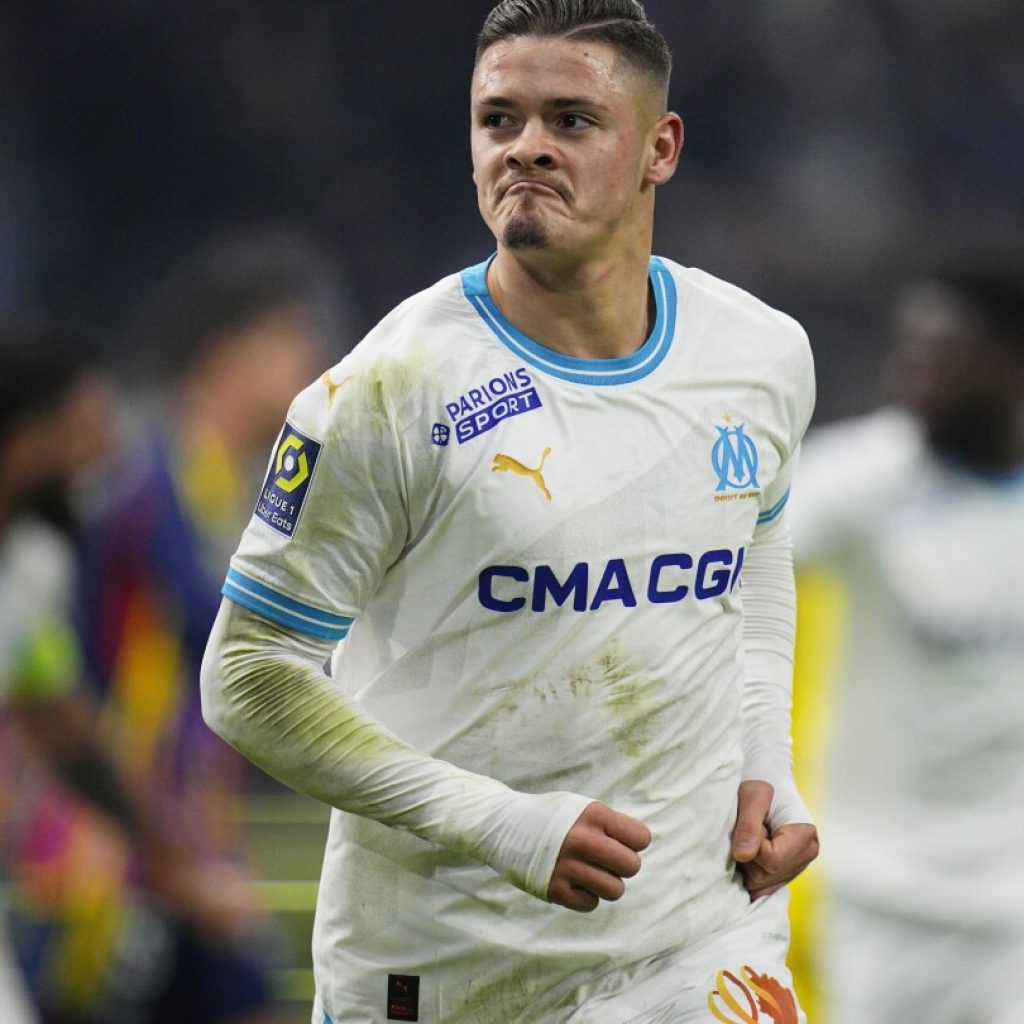 Marseille sells forward Vitinha to Italian side Genoa