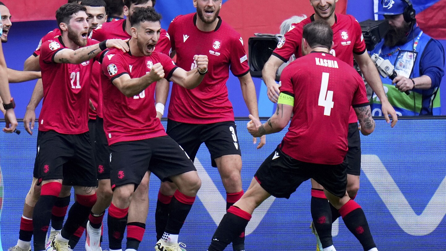 Georgia gets its 1st point but misses a win in 1-1 draw with Czech Republic at Euro 2024