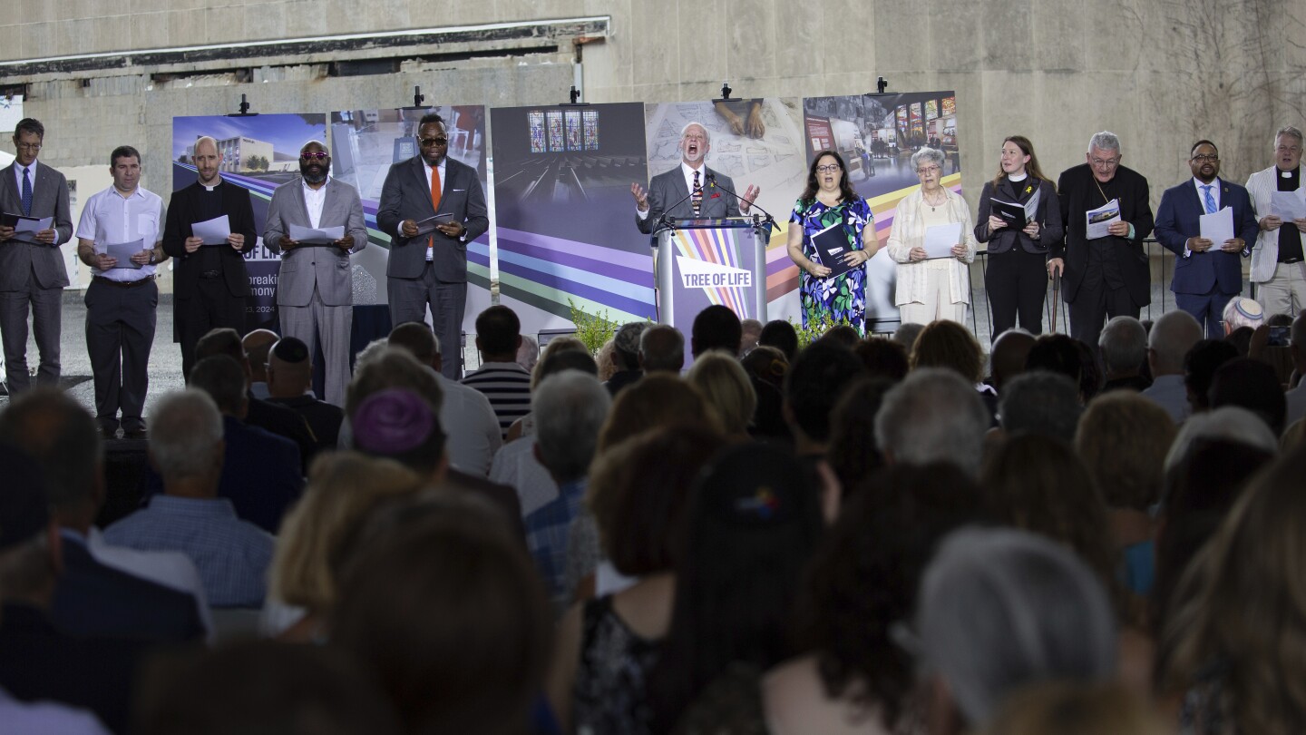 Groundbreaking for new structure replacing Pittsburgh synagogue targeted in 2018 mass shooting