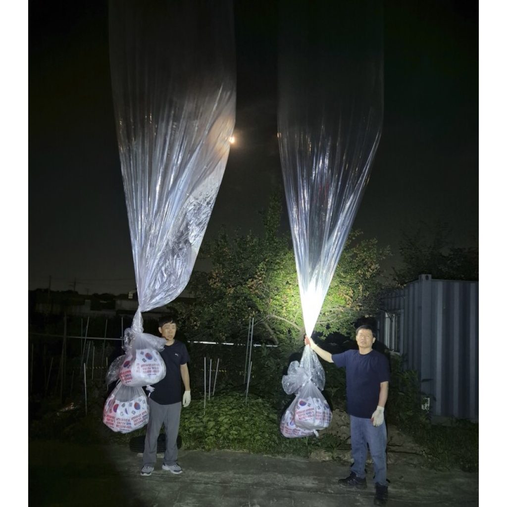 Change in wind direction prompts worry about more North Korean trash balloon launches toward South