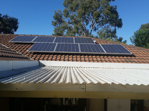 Na šest škola u Kragujevcu biće postavljeni solarni paneli