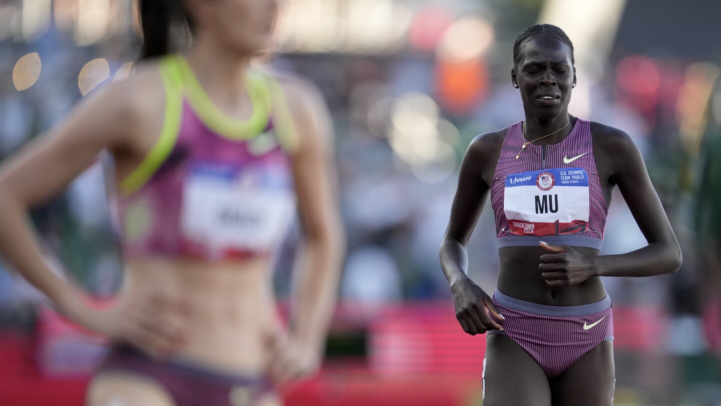 Athing Mu stumbles, falls in 800 meters and will not have chance to defend her Olympic title