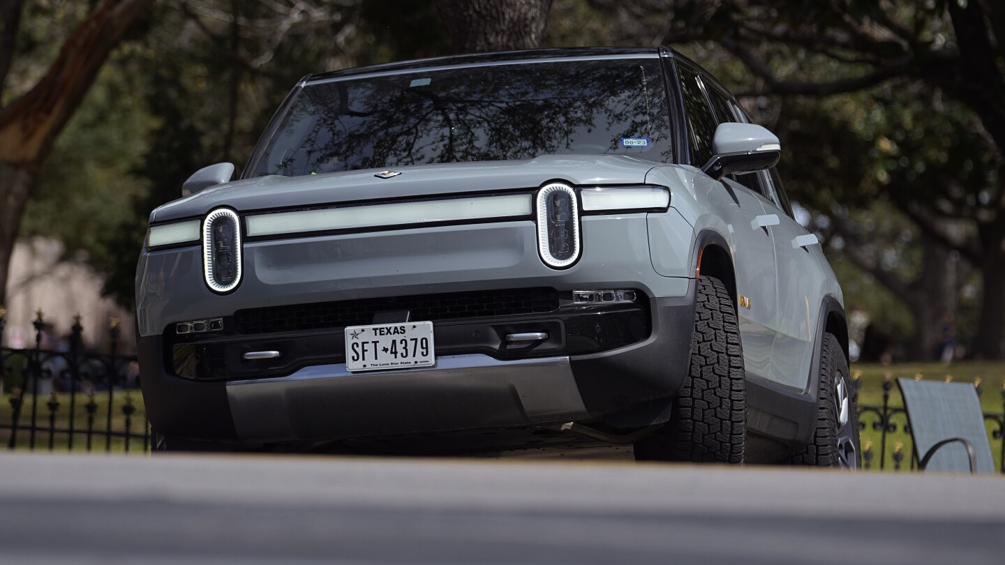 Rivian shares soar on massive cash injection from Volkswagen, starting immediately with $1 billion