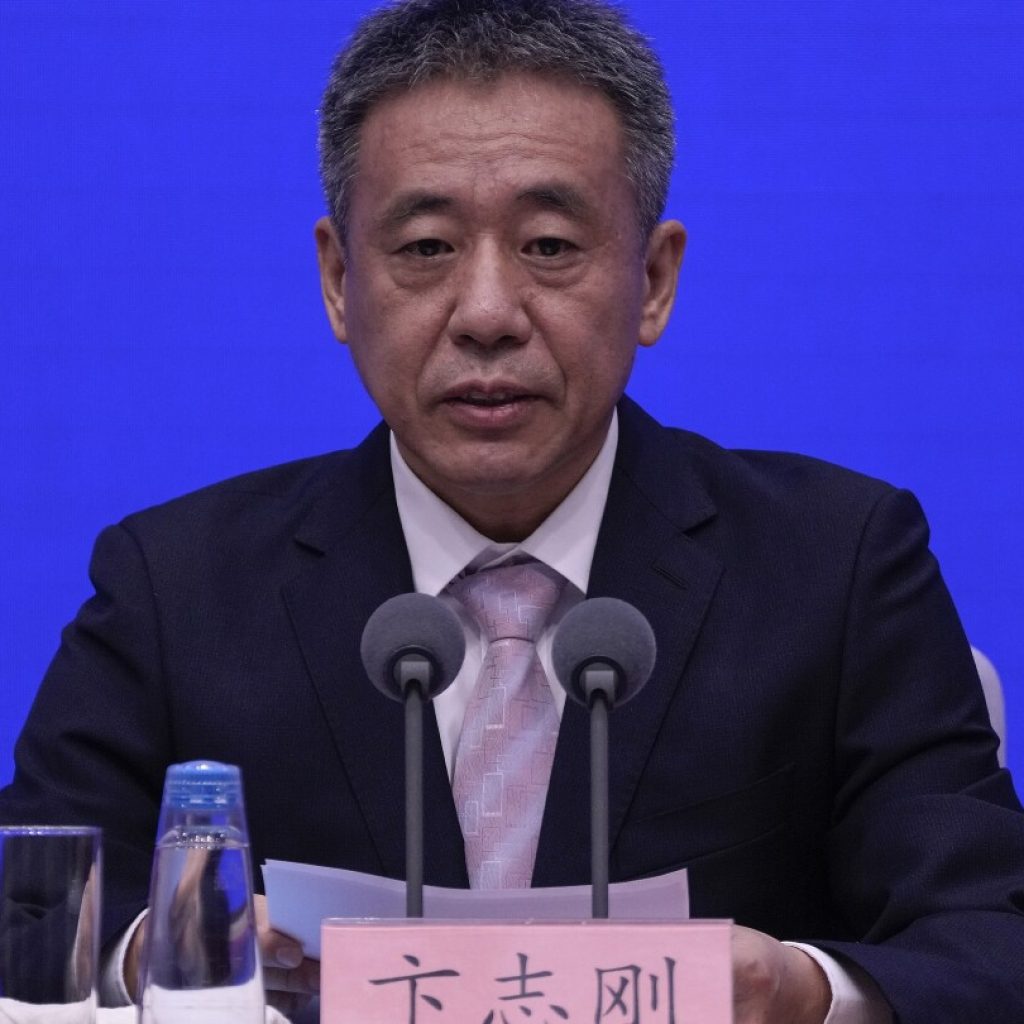 China calls on scientists of all nations to study lunar samples, but notes obstacle with the US