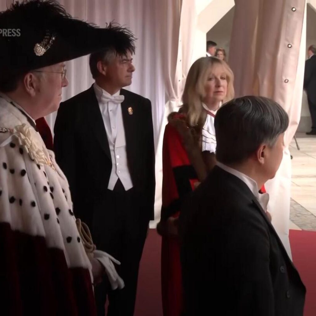 Japan’s Emperor Naruhito given grand welcome for banquet in London | AP News
