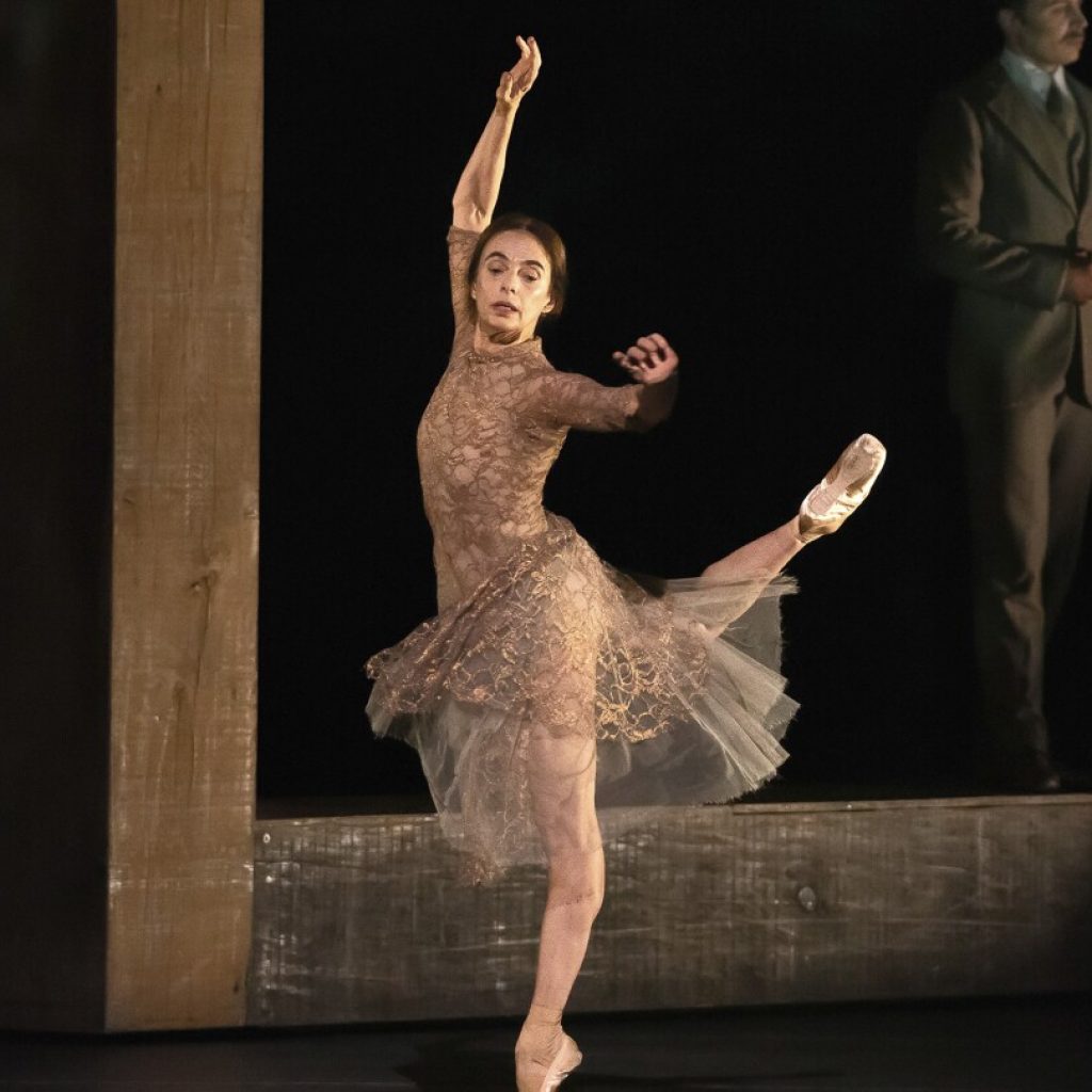 At 61, ballerina Alessandra Ferri is giving her pointe shoes one last — maybe? — glorious whirl