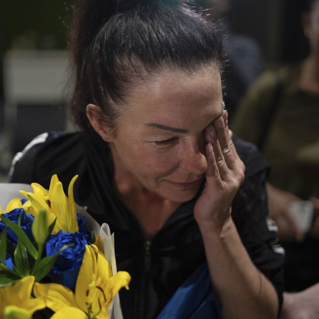 Ukrainians held prisoner for years in Russia return to Kyiv