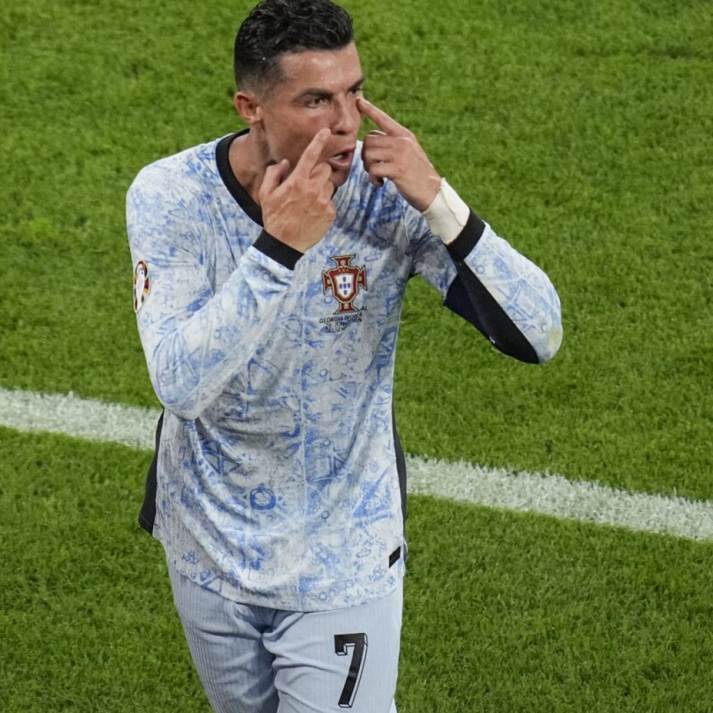Ronaldo, soccer’s ultimate showstopper, still Portugal’s main man despite slow start to Euro 2024