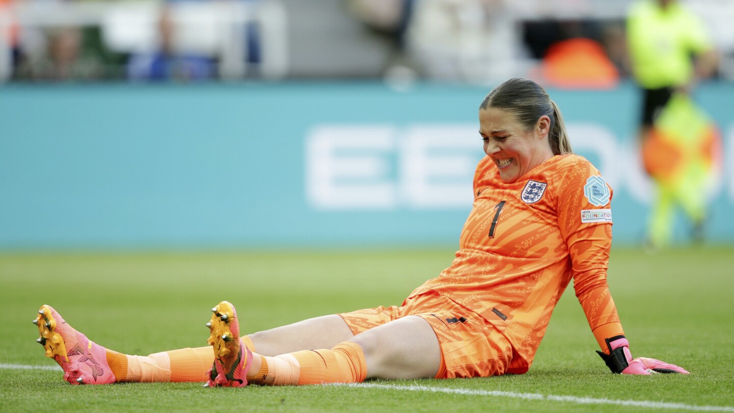 Goalkeeper Mary Earps to leave Man United in another big departure for club’s women’s team