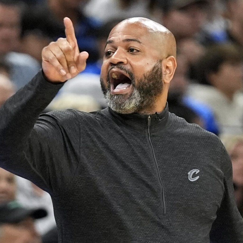 Pistons and coach J.B. Bickerstaff agree on 4-year contract with team option for 5th, AP source says