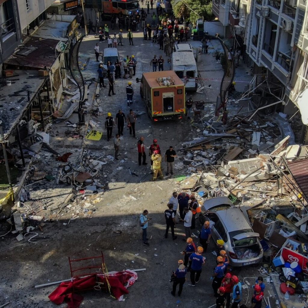 A propane tank explosion in western Turkey has killed 5 people and injured 63 others
