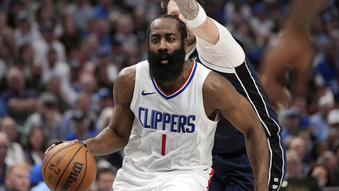 Harden staying with Clippers, Love staying with Heat, AP sources say