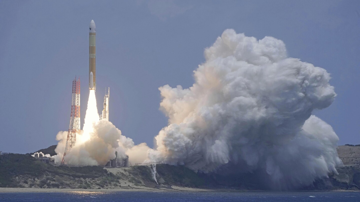 Japan launches an advanced Earth observation satellite on its new flagship H3 rocket