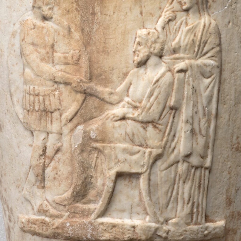 Two plundered ancient Greek vases are repatriated from Switzerland