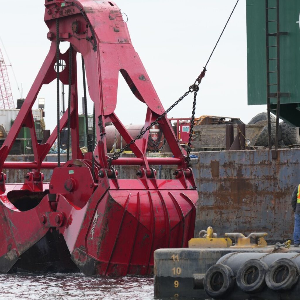 Maryland OKs $50.3M contract for removal of bridge collapse debris