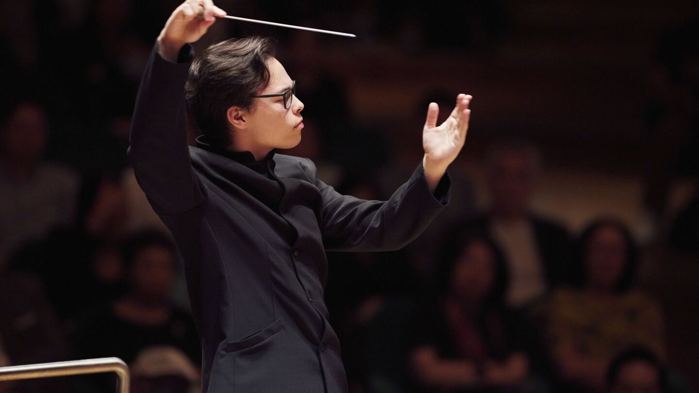 Tarmo Peltokoski, 24-year-old Finnish conductor, to become Hong Kong Philharmonic music director