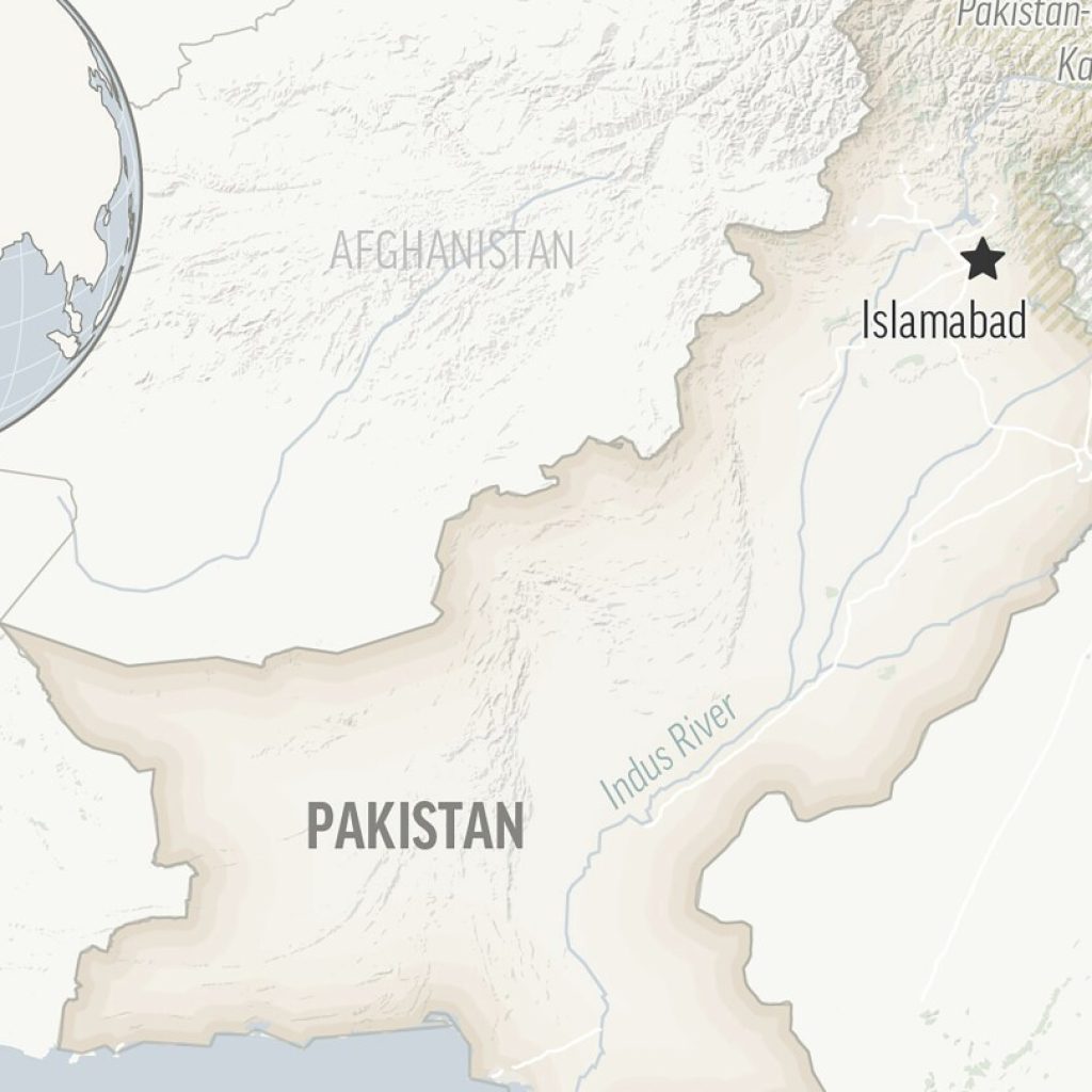 A roadside bomb planted on a bridge hits a rickshaw in Pakistan, killing 2 people and wounding 8