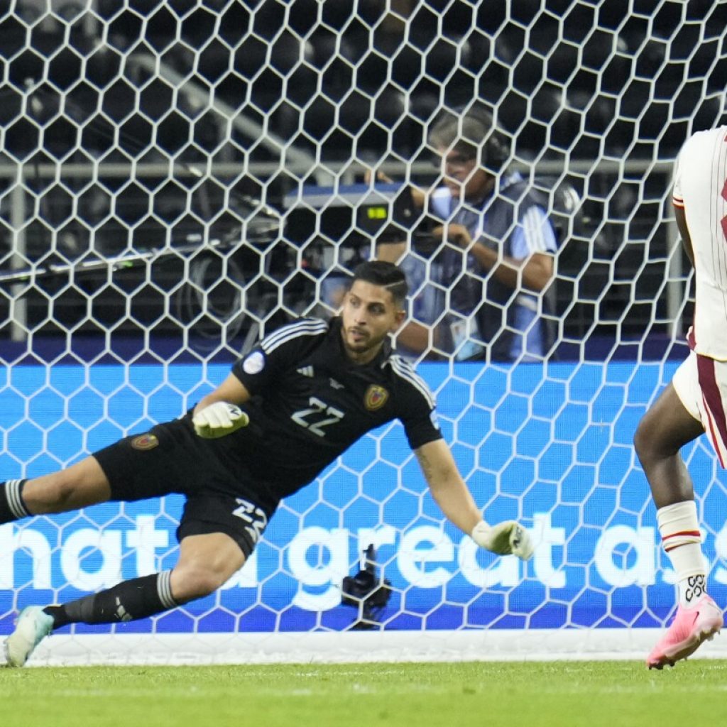 Canada beats Venezuela in extra round of penalty kicks, reaches semifinals in 1st Copa America