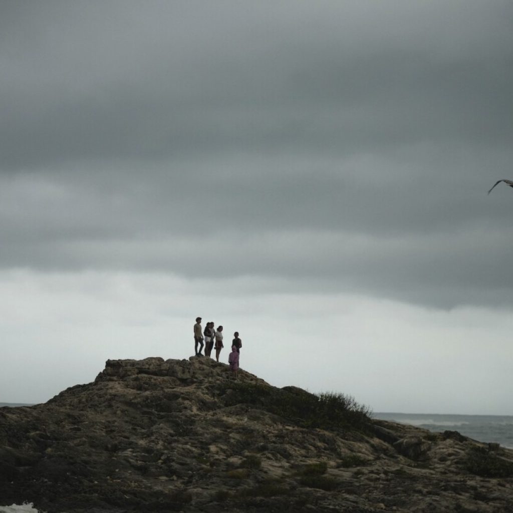 After hitting Yucatan Peninsula, Beryl churns in Gulf of Mexico as Texas braces for potential hit