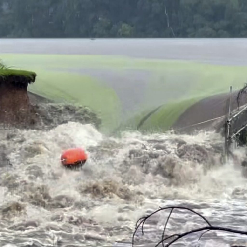 Eastern Wisconsin community evacuated after floodwaters breach dam