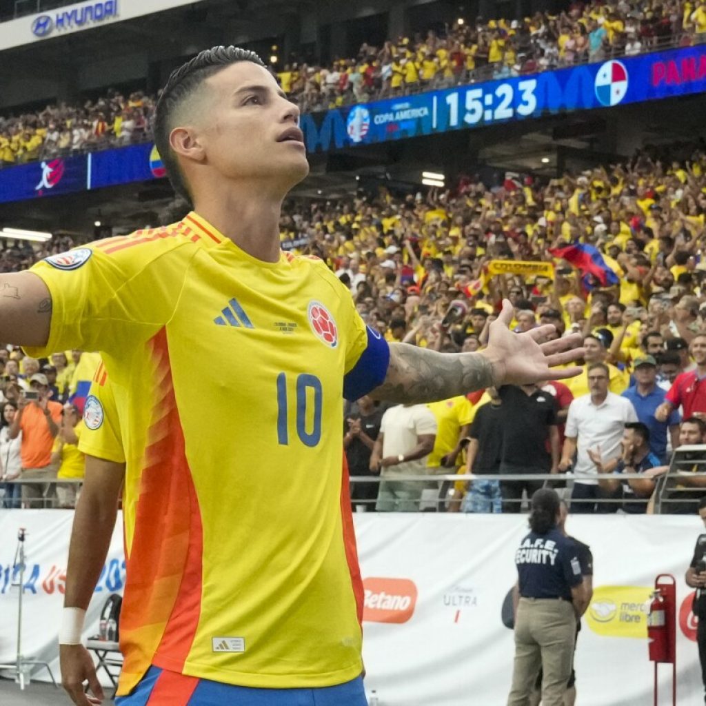 Colombia cruises past Panama 5-0 in Copa America to advance to the semifinals