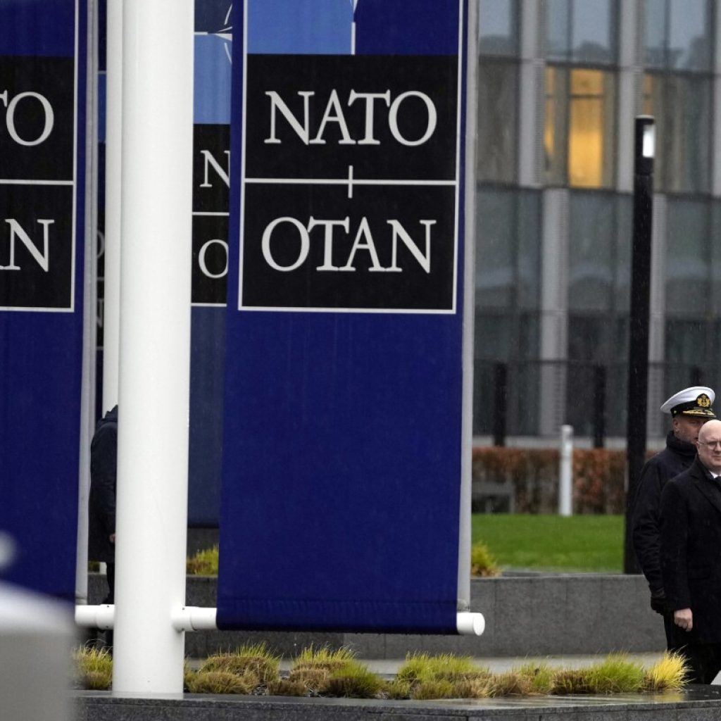 What is the NATO military alliance and how is it helping Ukraine?