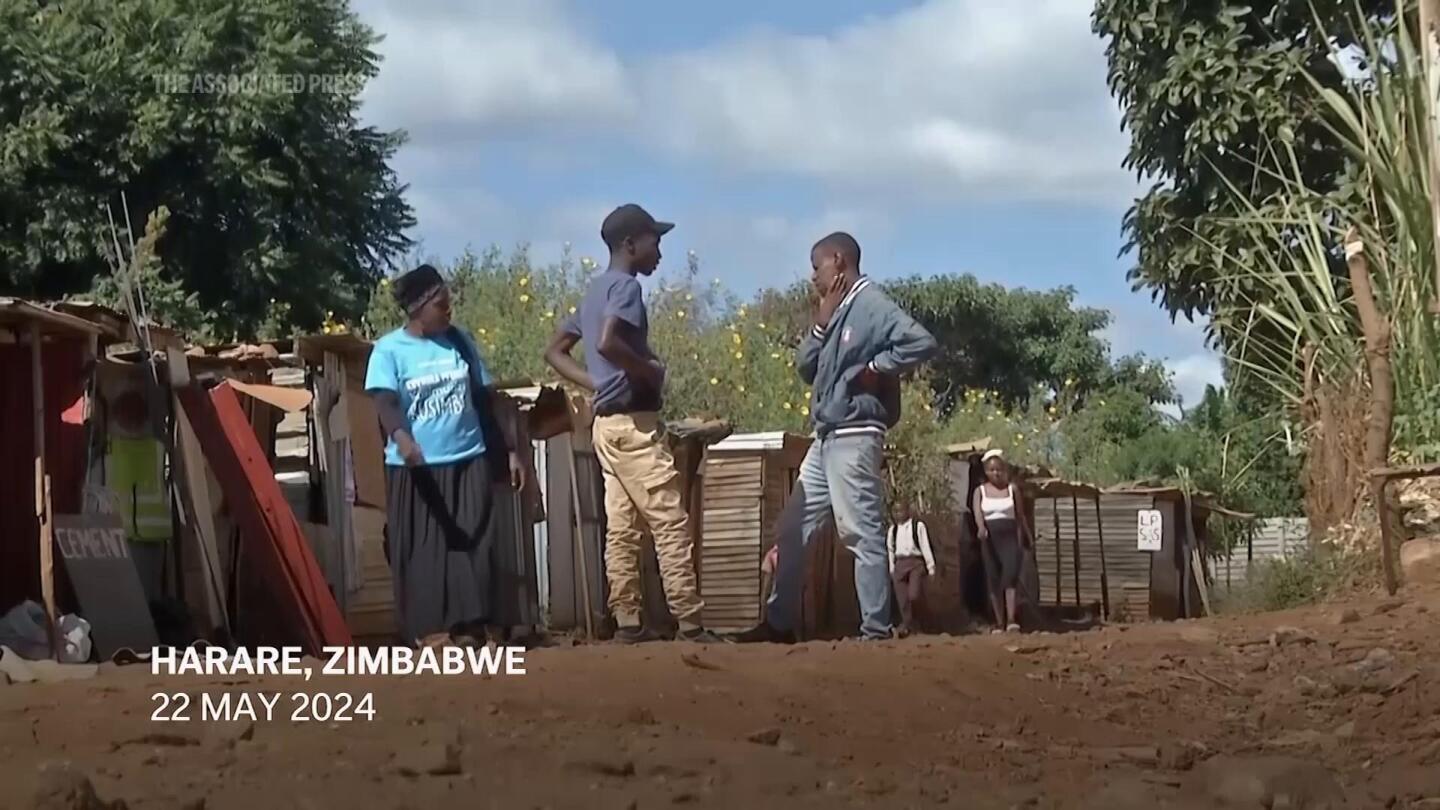 A bench and a grandmother’s ear: Zimbabwe’s novel mental health therapy spreads overseas | AP News