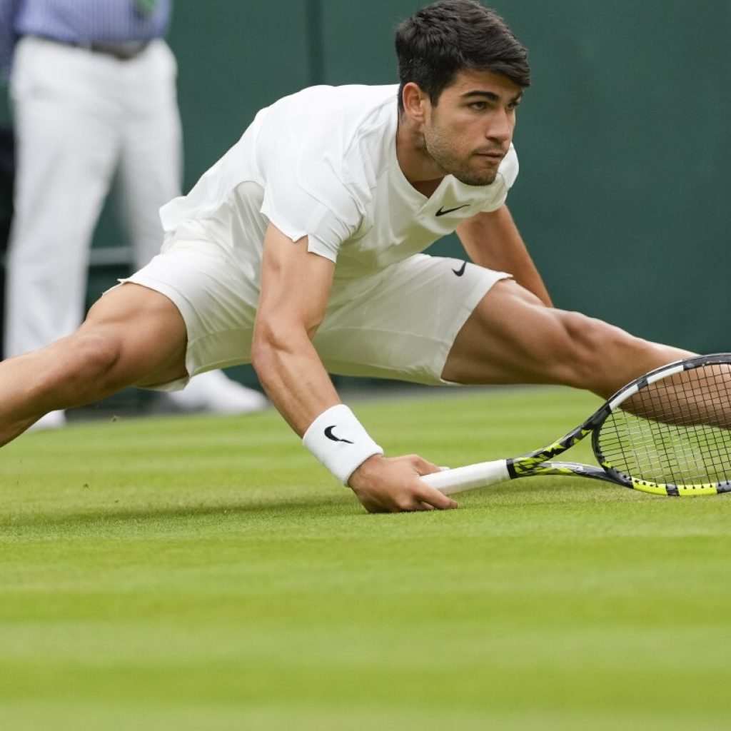 Carlos Alcaraz faces Daniil Medvedev, and Novak Djokovic plays Lorenzo Musetti in Wimbledon’s semis