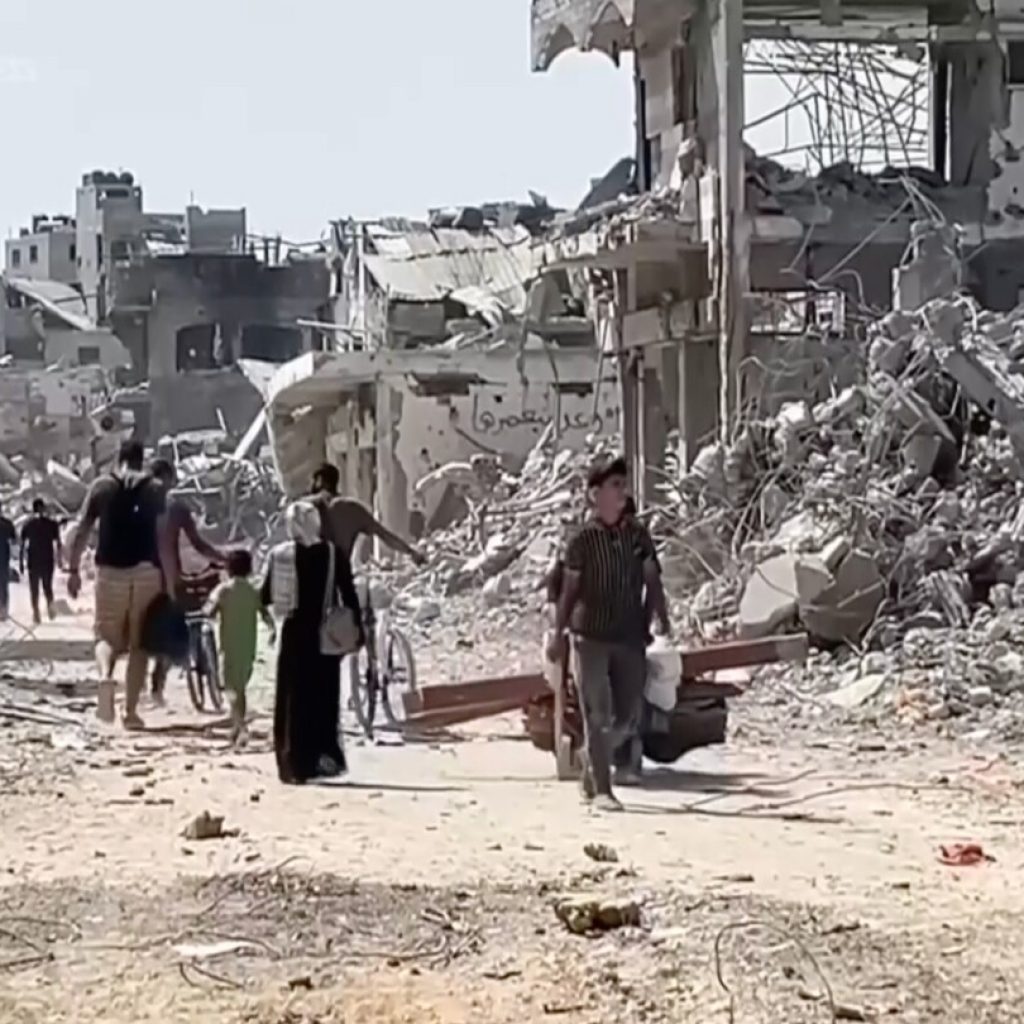 ‘We have nothing’: Palestinians return to utter destruction in Gaza City after Israeli withdrawal